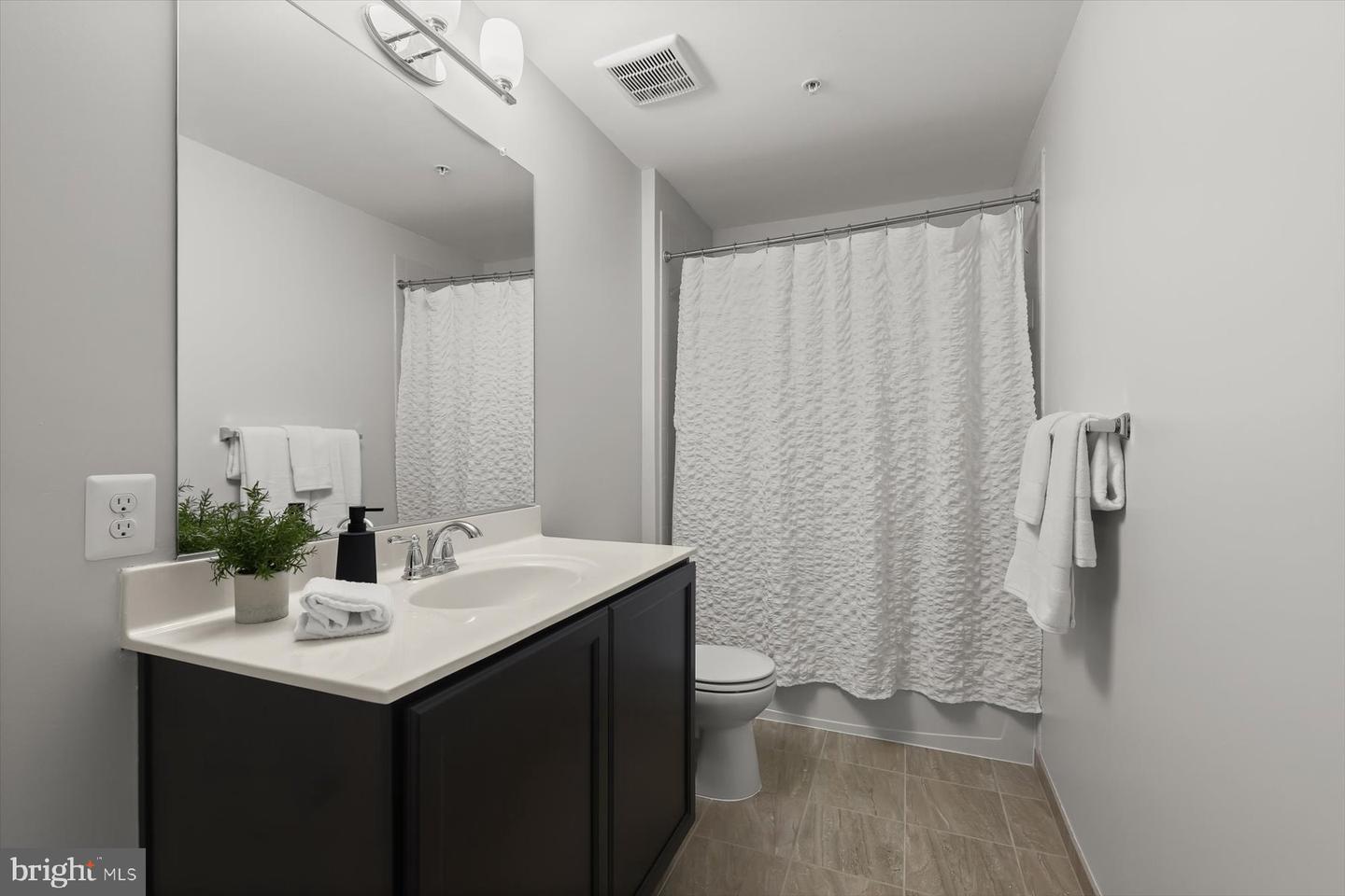 11613 Paca St Property Photo 16