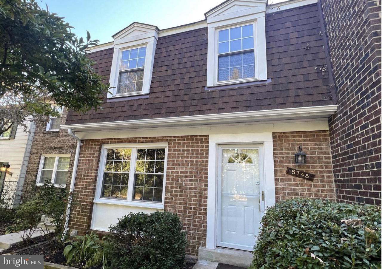 5748 YELLOWROSE CT Property Photo 1