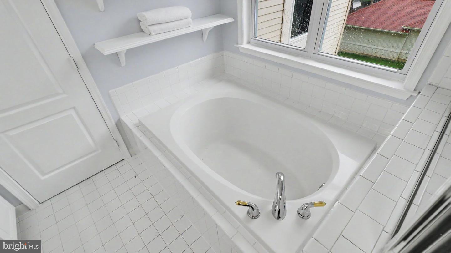 2228 Merion Pond W #54 Property Photo 33