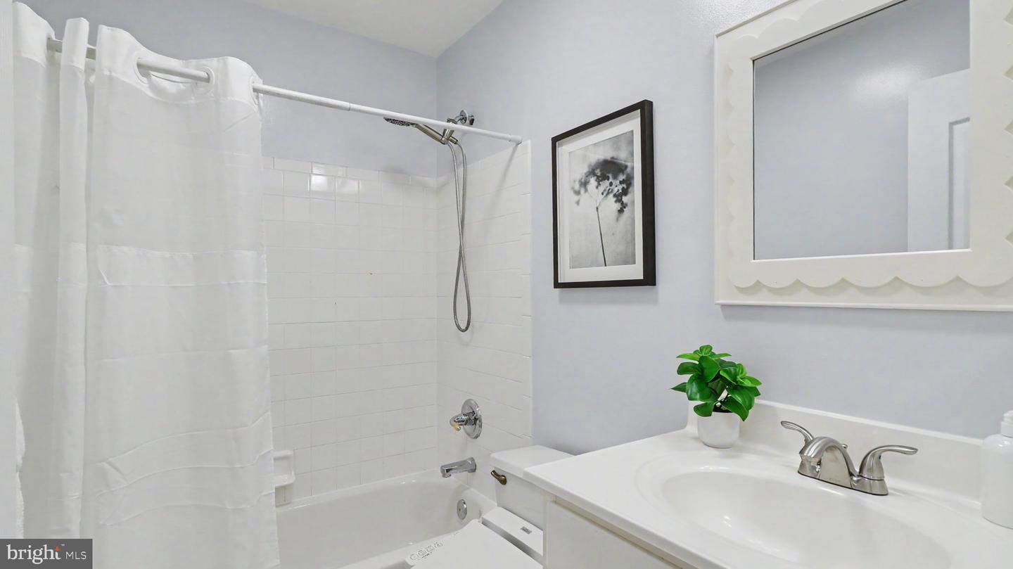 2228 Merion Pond W #54 Property Photo 39