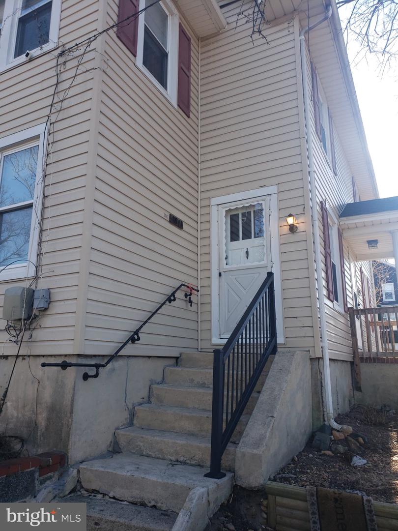 5841 Main St Se Property Photo 1