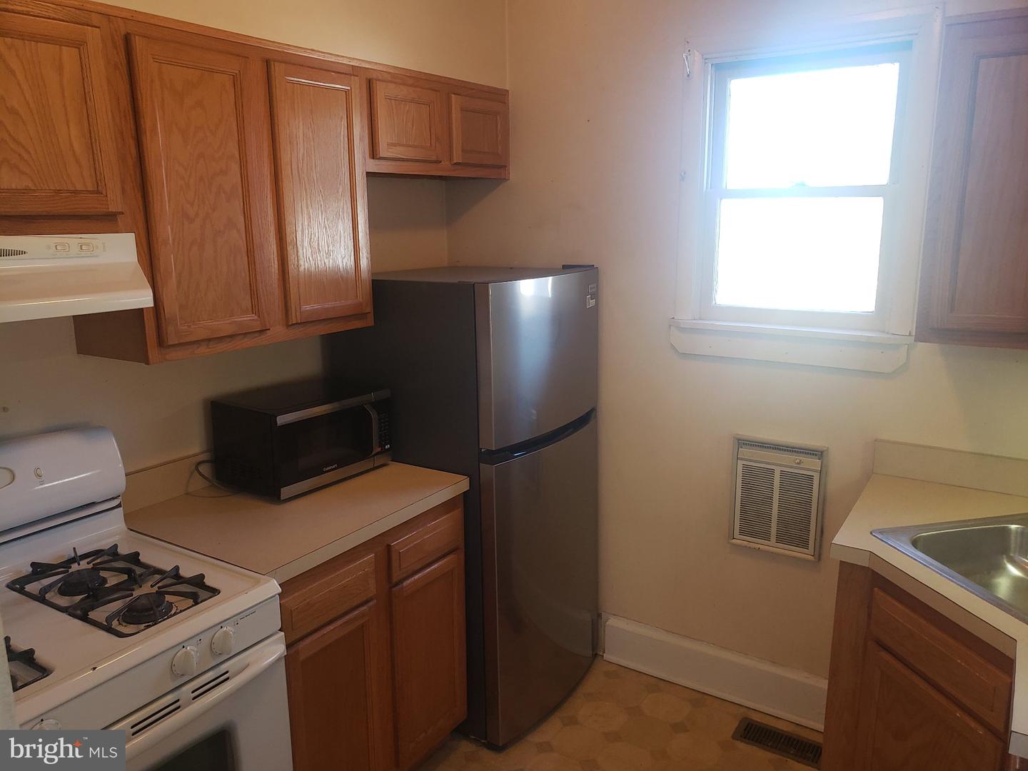 5841 Main St Se Property Photo 5