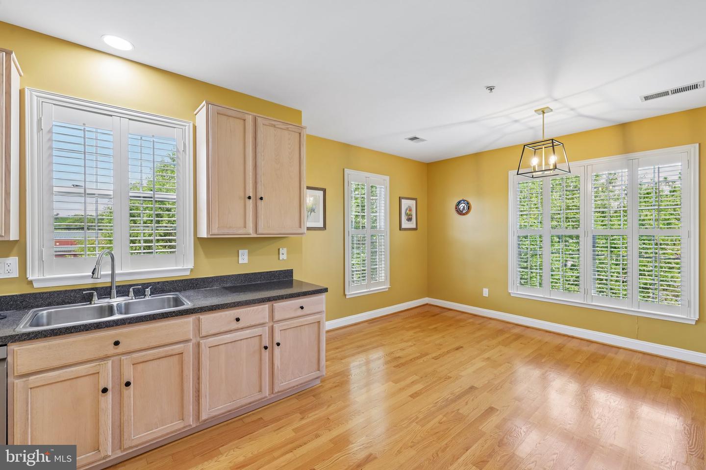 5910 Great Star Dr #406 Property Photo 12