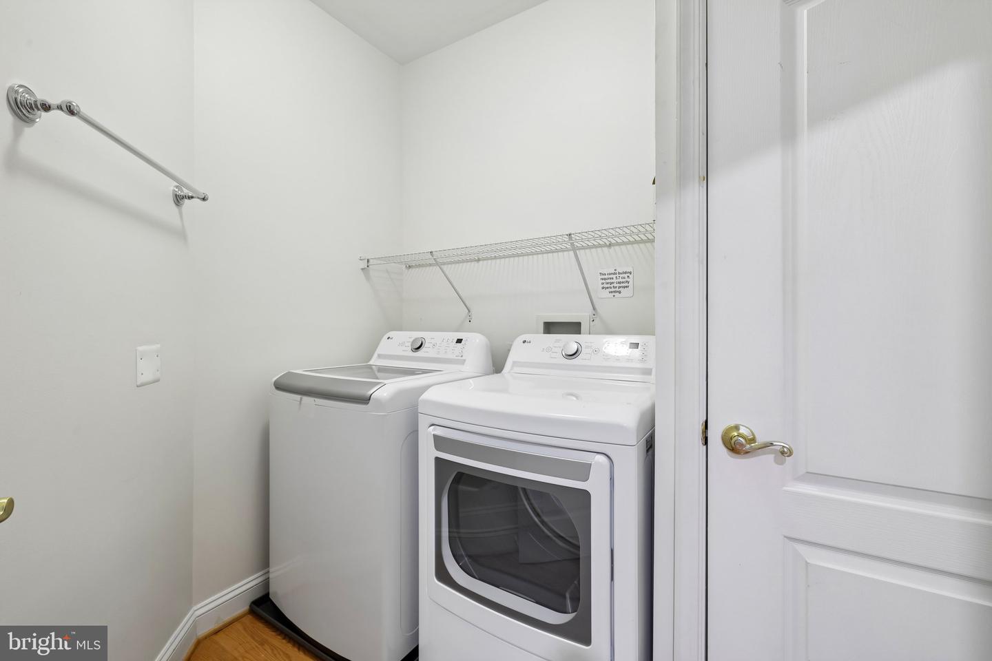 5910 Great Star Dr #406 Property Photo 13