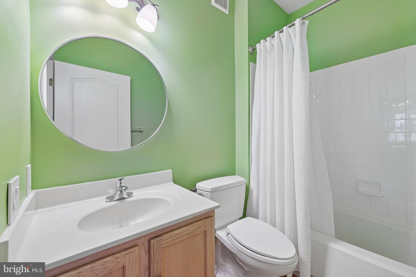 5910 Great Star Dr #406 Property Photo 14