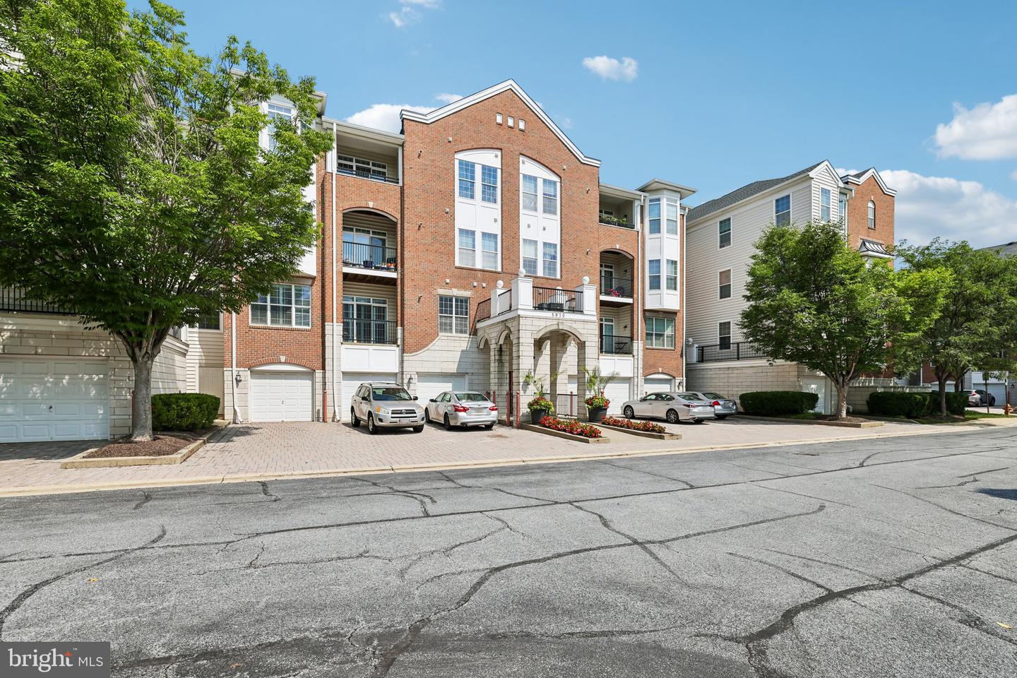 5910 Great Star Dr #406 Property Photo 31