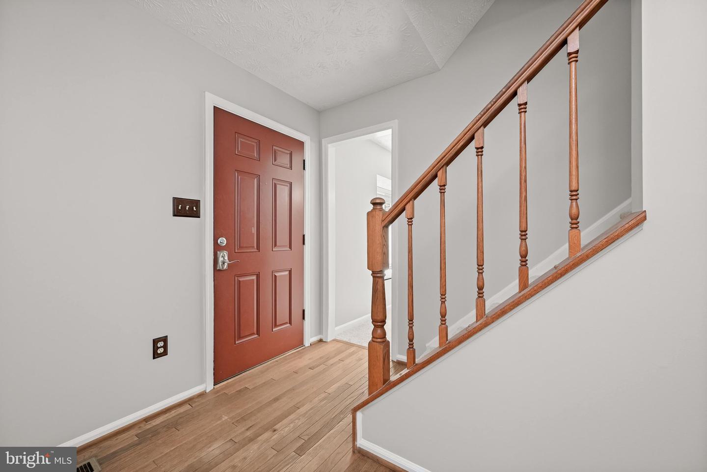 8209 Mossy Stone Ct Property Photo 2