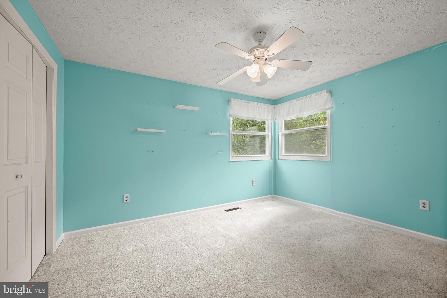 8209 Mossy Stone Ct Property Photo 26