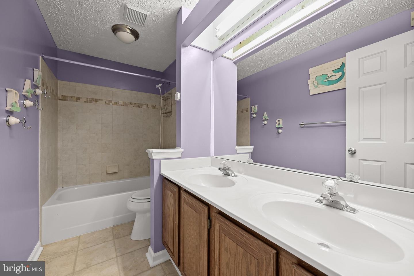 8209 Mossy Stone Ct Property Photo 28