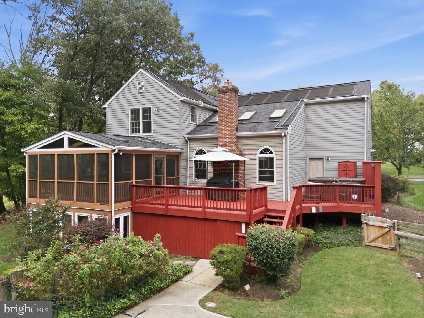 8825 Cardinal Forest Cir Property Photo 5