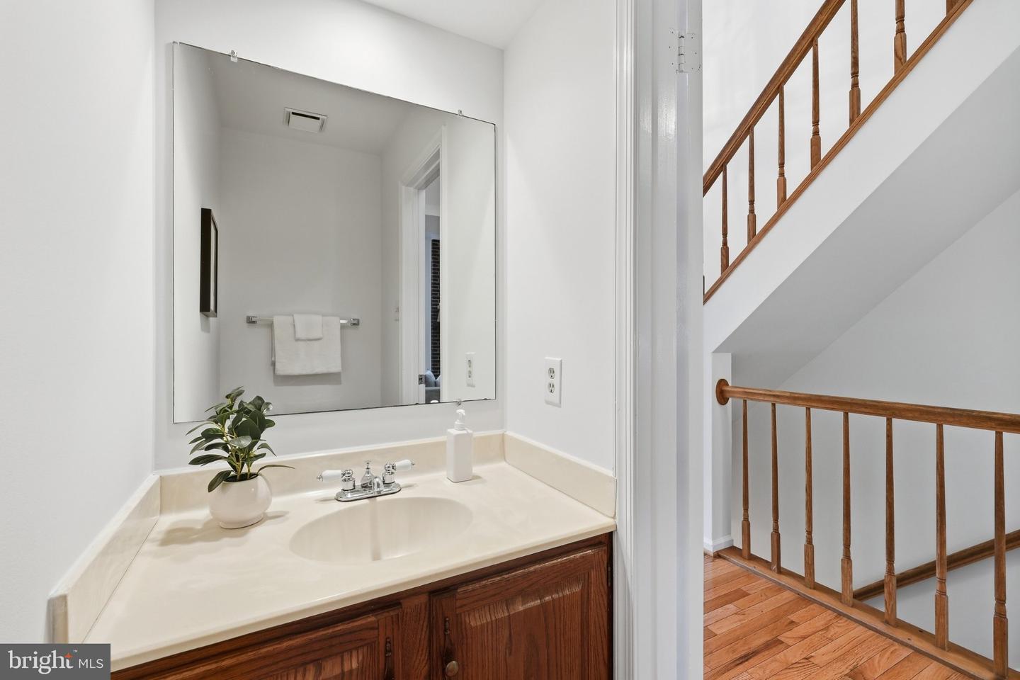 8825 Cardinal Forest Cir Property Photo 14