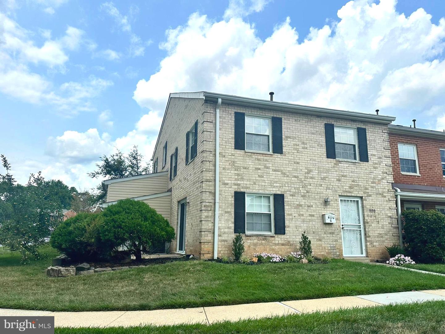 9170 Hitching Post Ln #g Property Photo 1