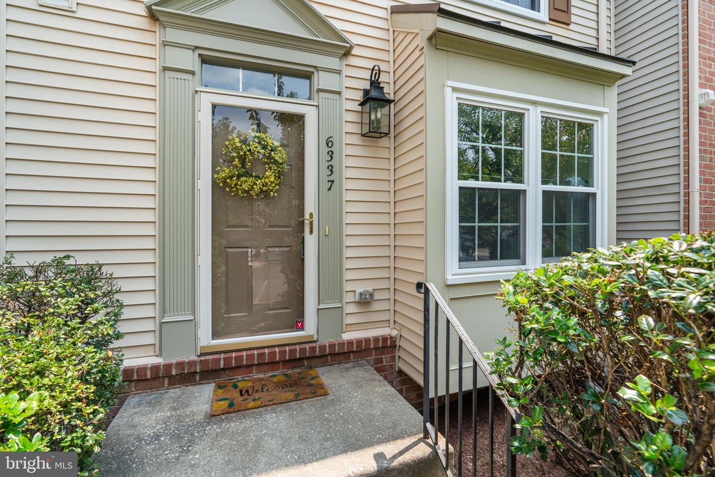 6337 Arbor Way Property Photo 2