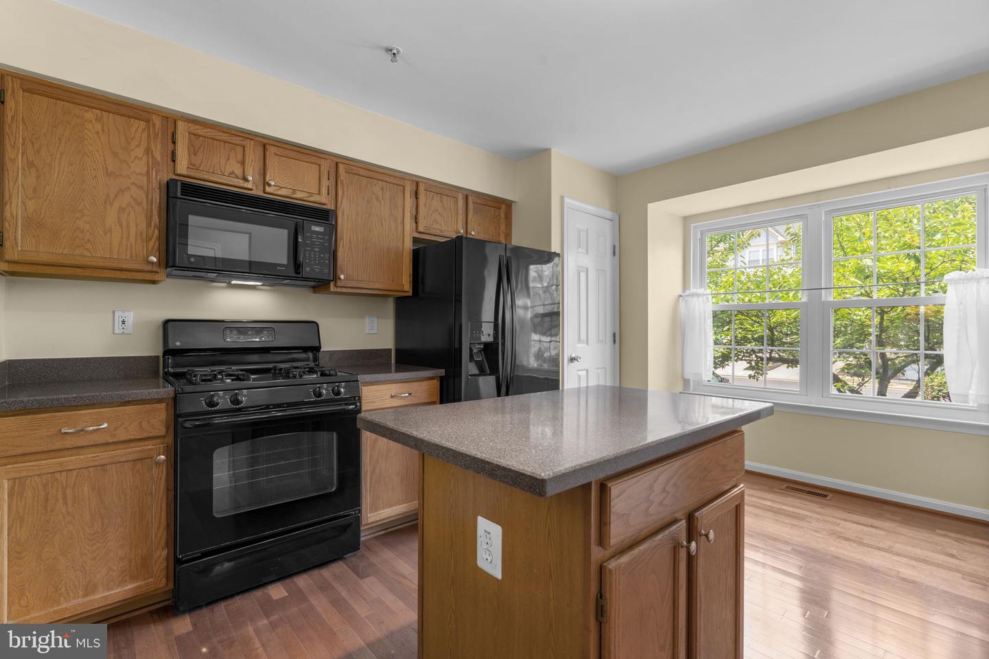 6337 Arbor Way Property Photo 10