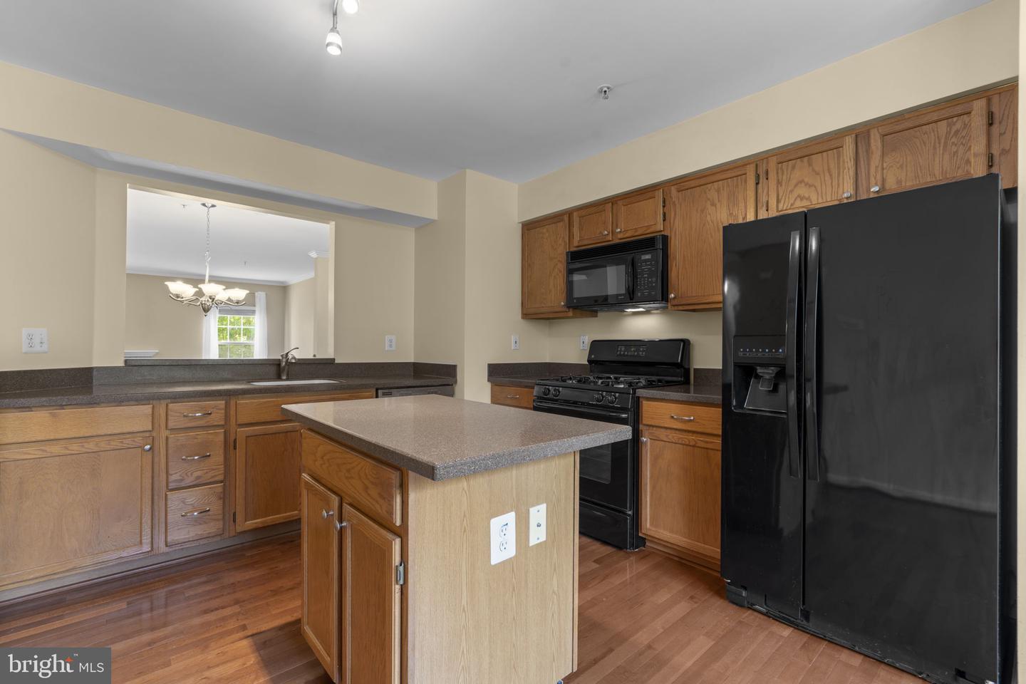 6337 Arbor Way Property Photo 11