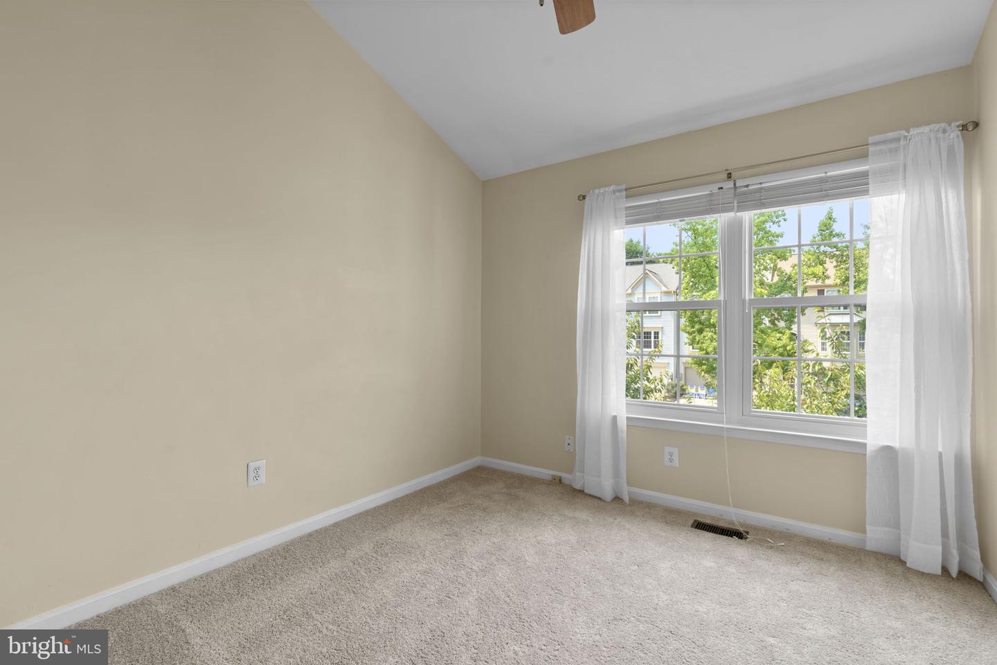 6337 Arbor Way Property Photo 25