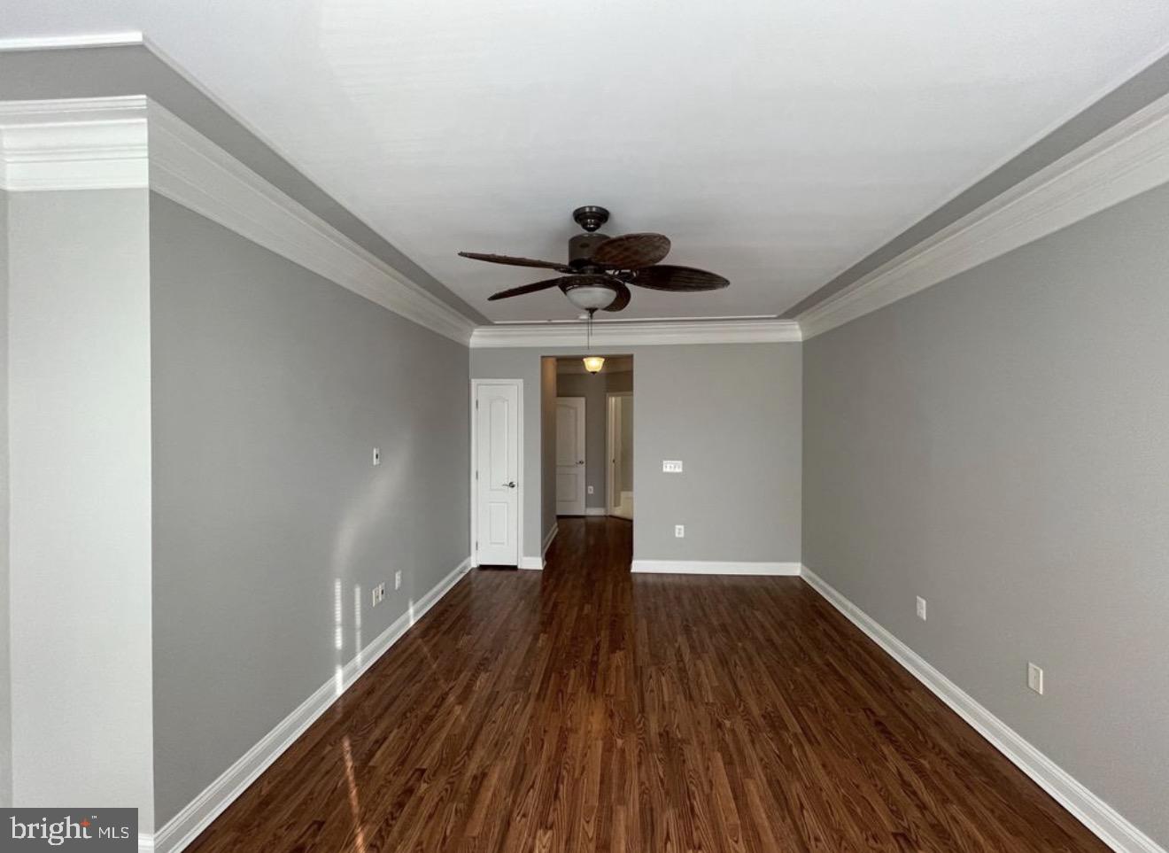 5801 Clipper Ln #205 Property Photo 12