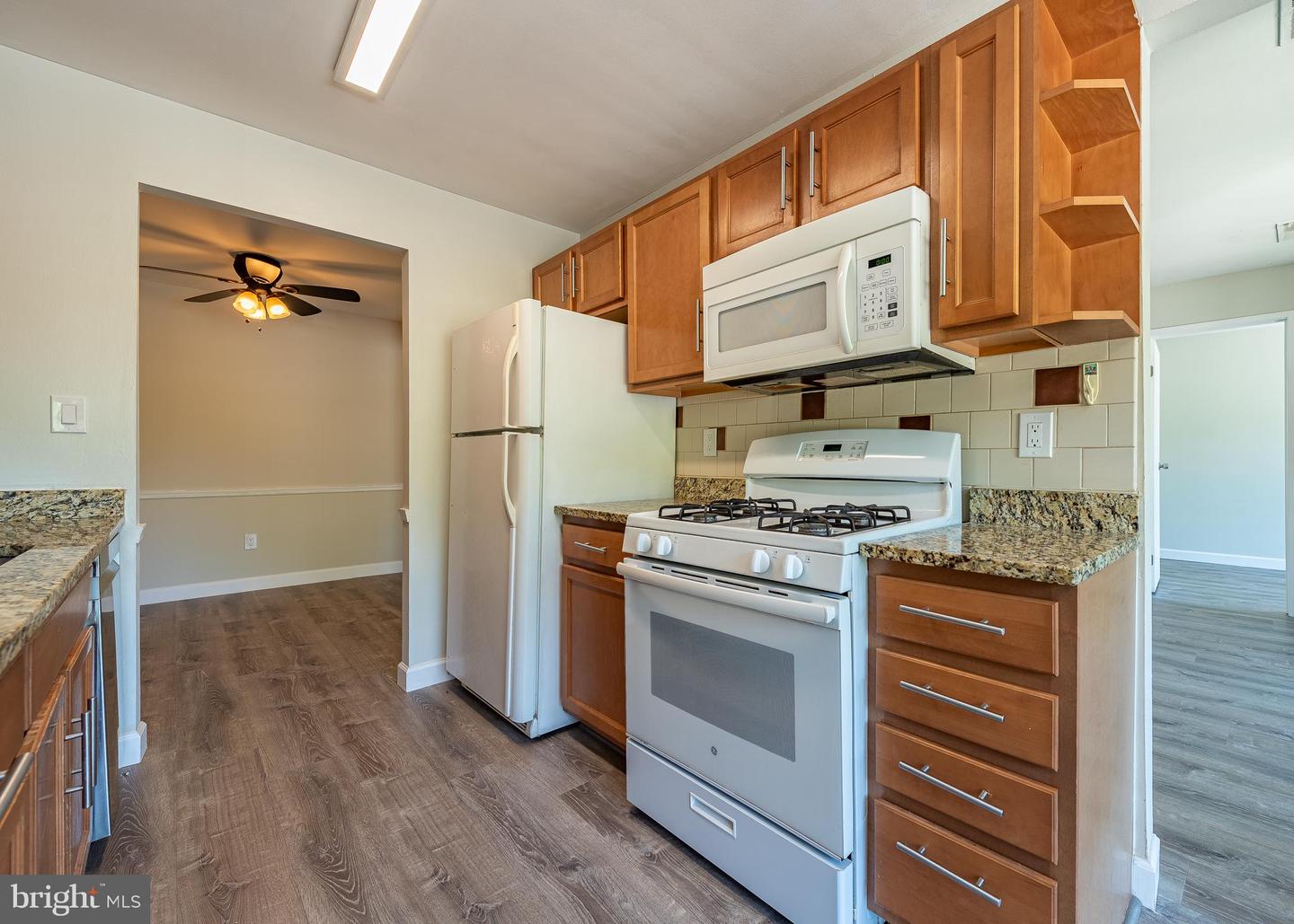 8723 Hayshed Ln #31 Property Photo 6