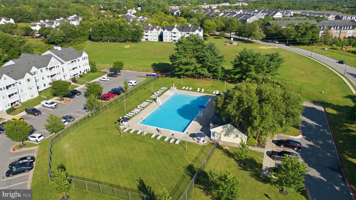 8555 Falls Run Rd #h Property Photo 45