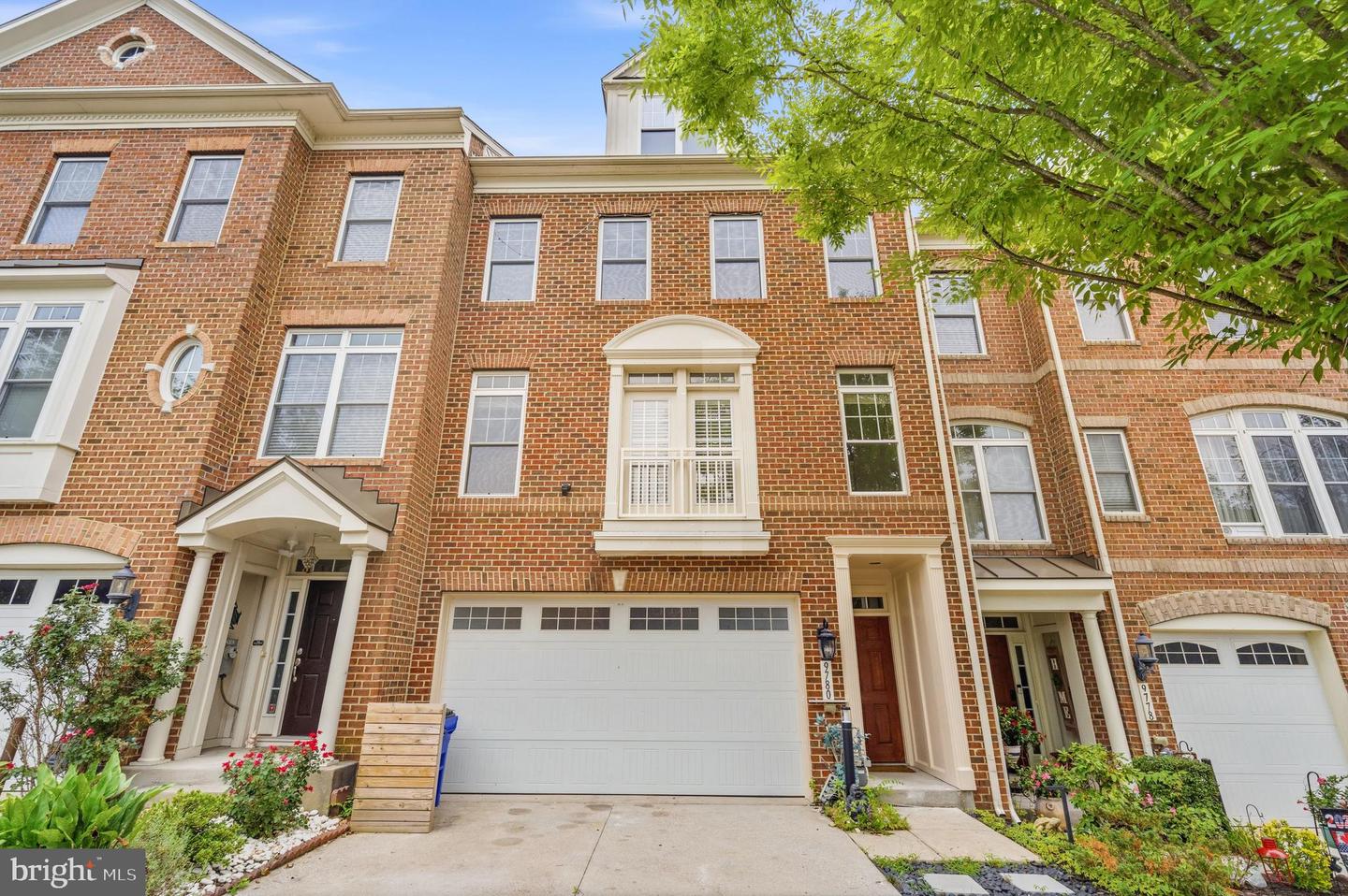 9780 June Flowers Way Property Photo 1
