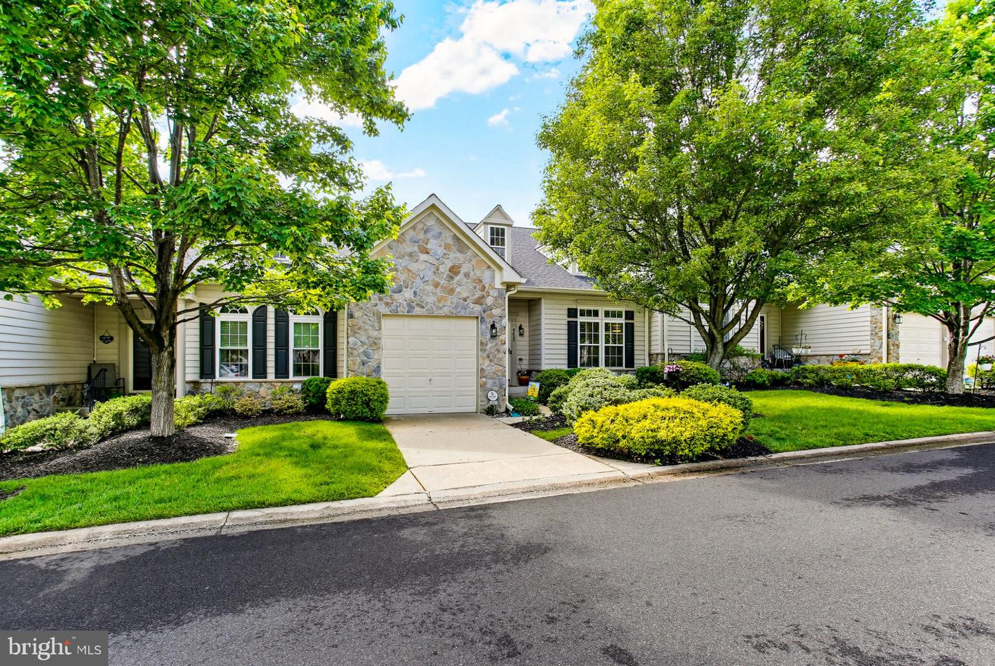 6425 KOFFEL CT #15