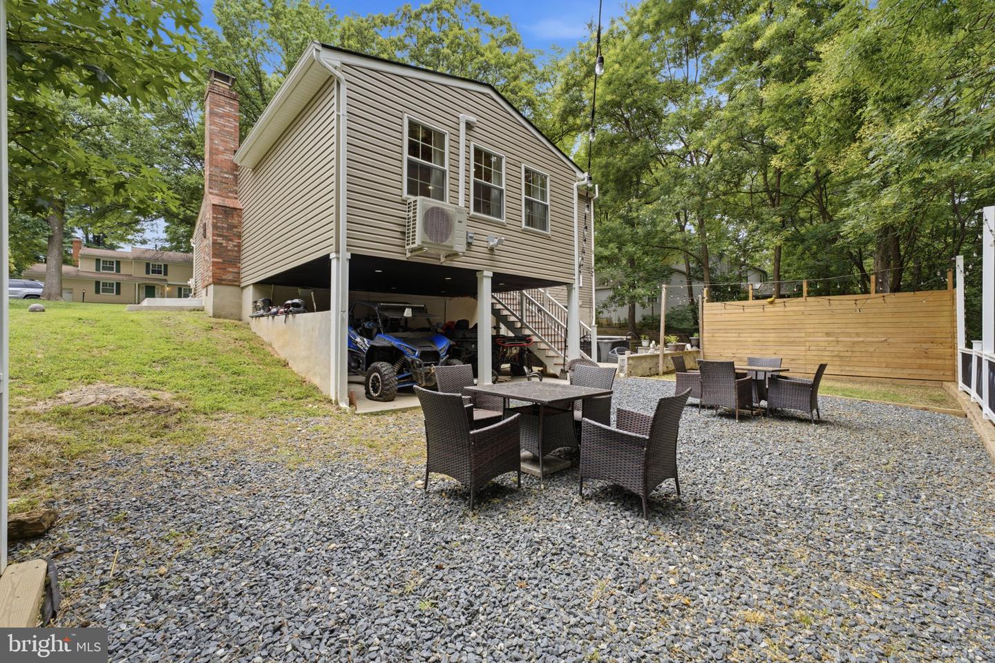 9521 Pamplona Rd Property Photo 57