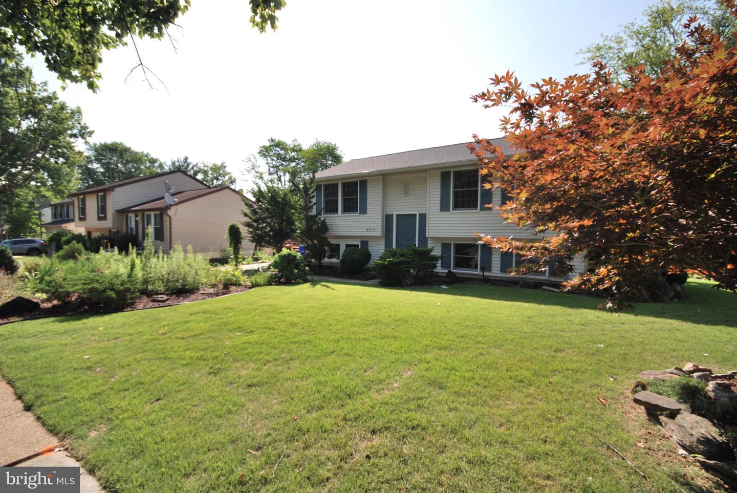 8034 ANDIRON LN Property Photo 1