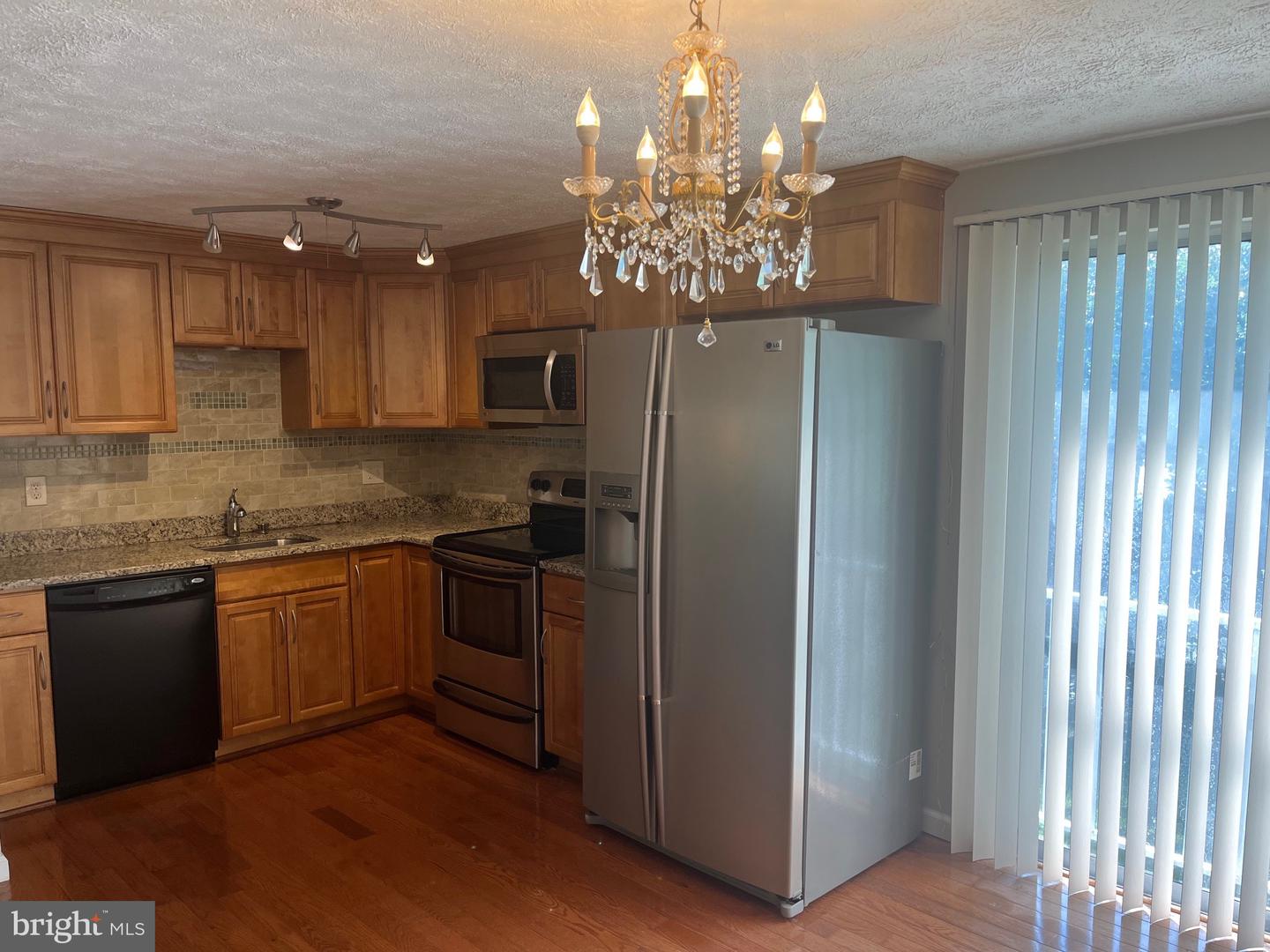 8034 Andiron Ln Property Photo 2