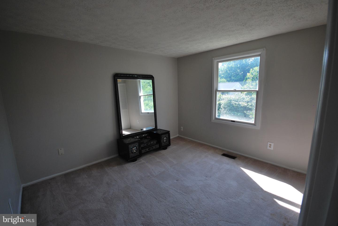 8034 Andiron Ln Property Photo 6