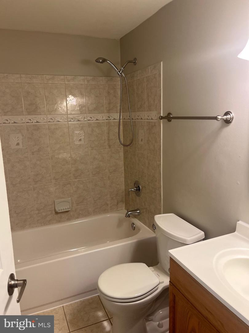 8034 Andiron Ln Property Photo 11
