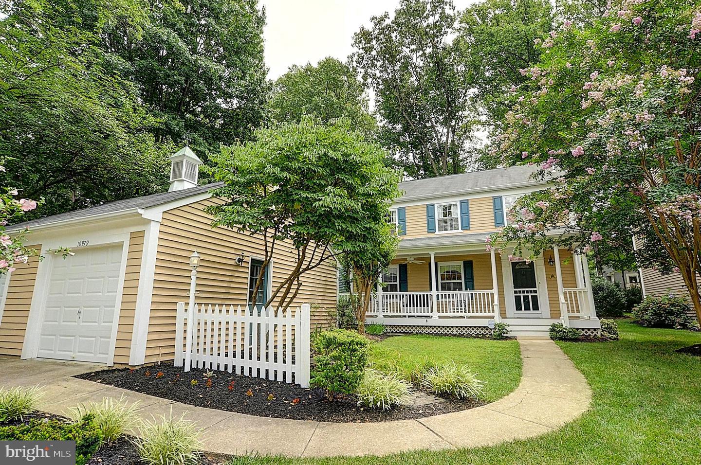 10979 Hickory Ridge Rd Property Photo 1