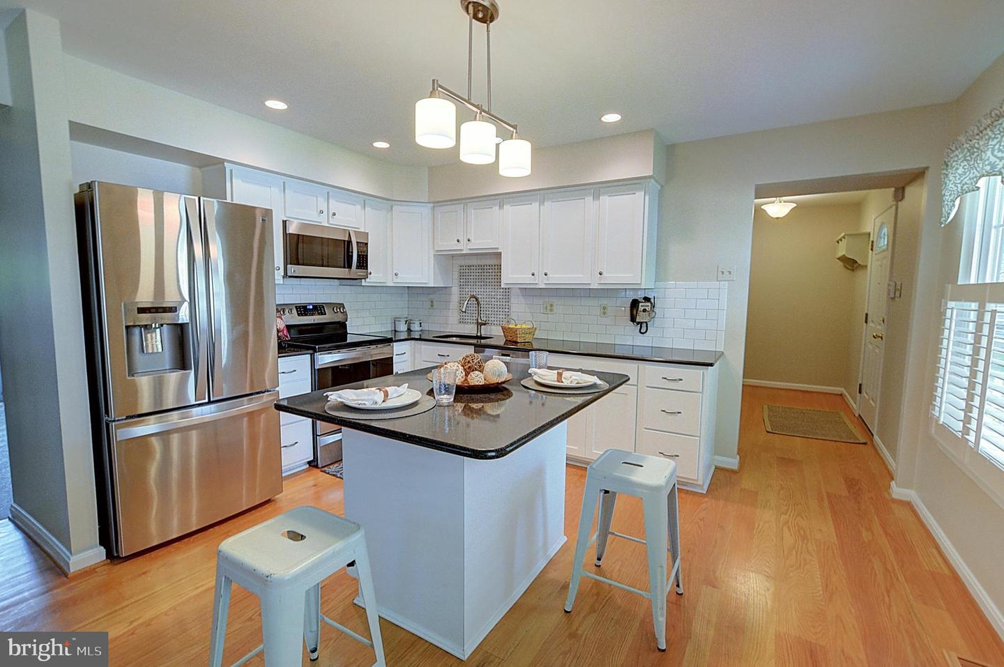 10979 Hickory Ridge Rd Property Photo 10