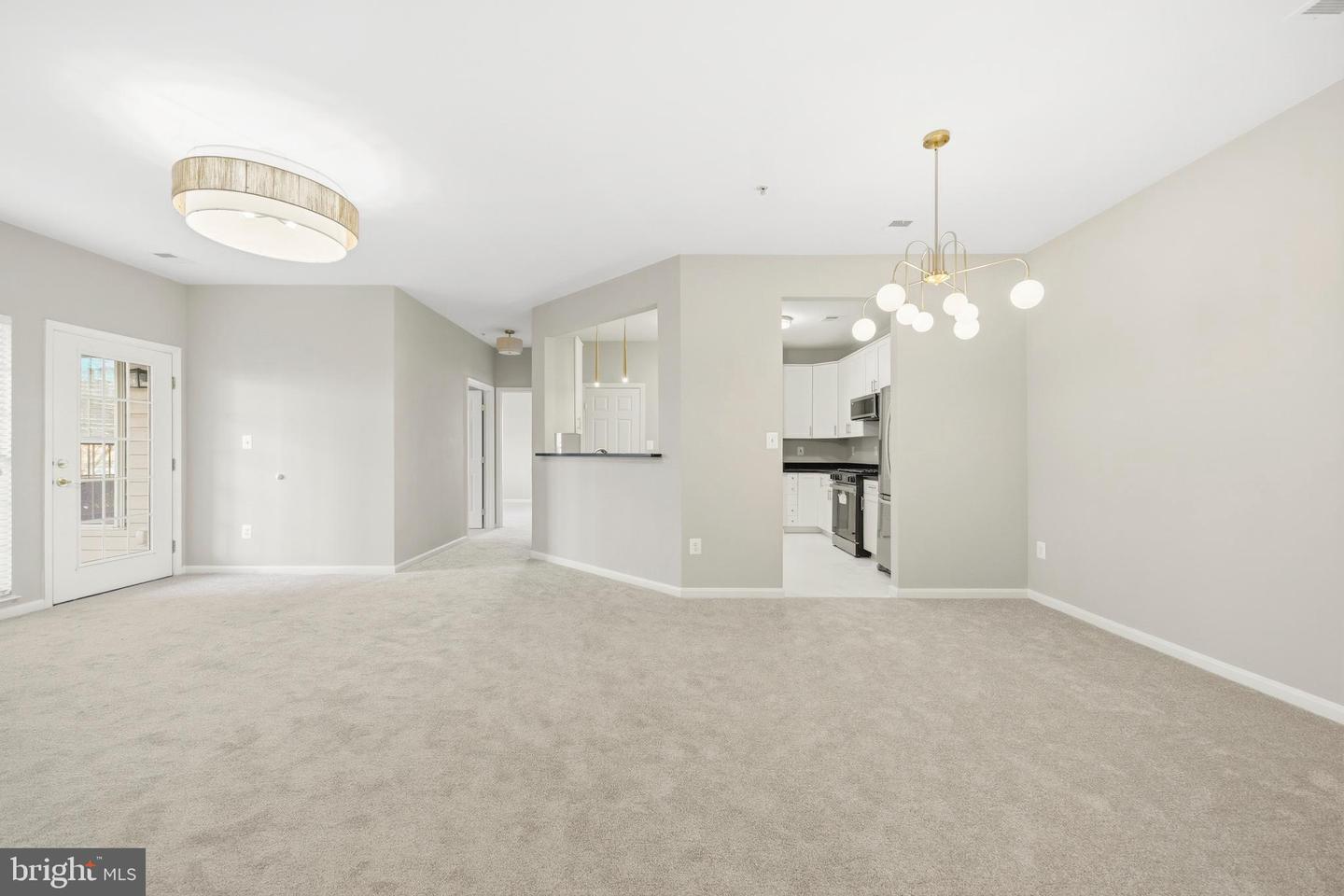 7210 Darby Downs #a Property Photo 3
