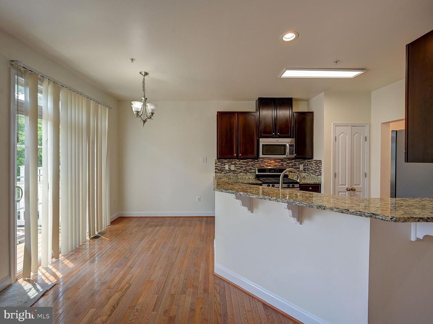 9722 June Flowers Way Property Photo 11