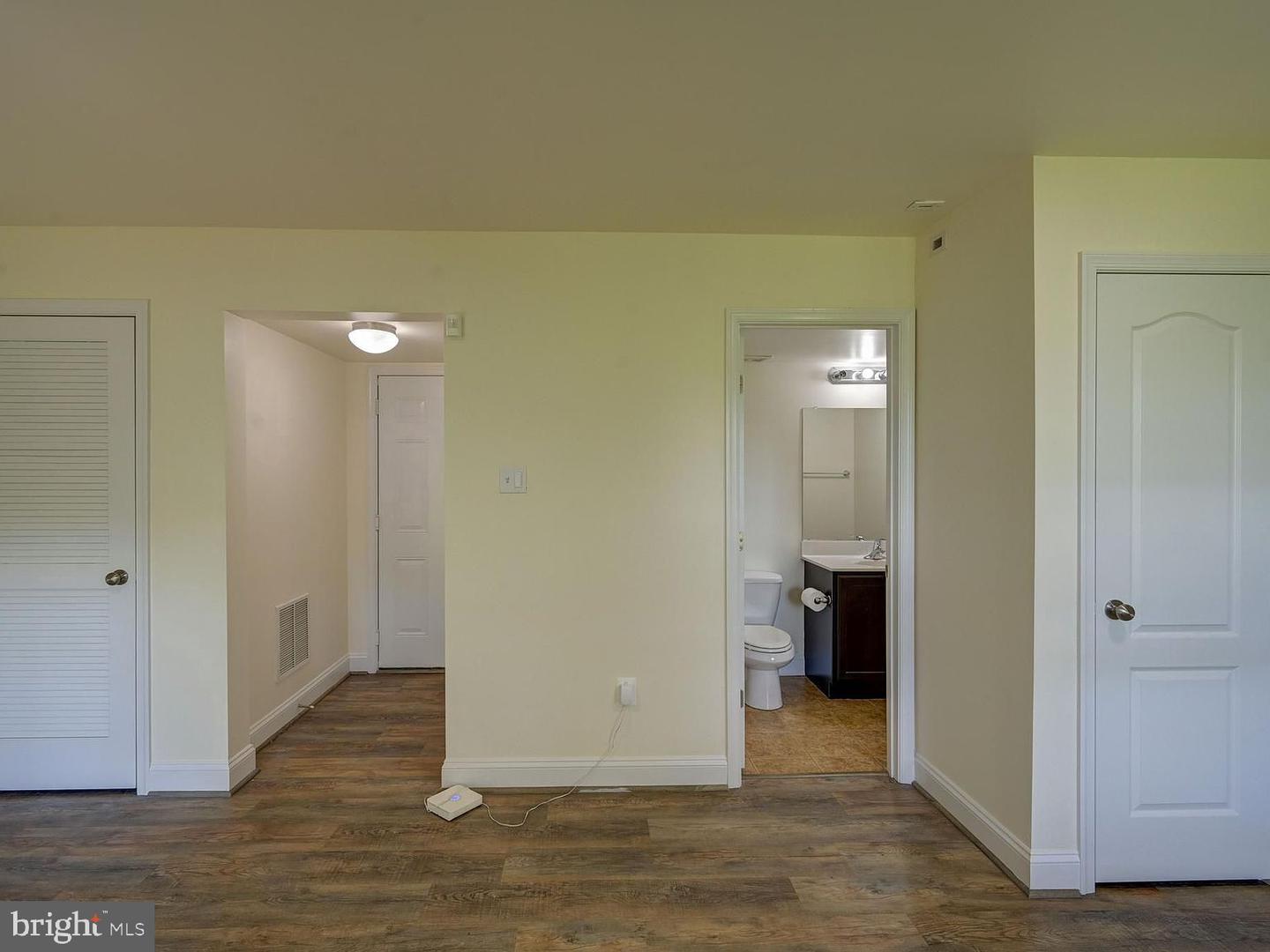 9722 June Flowers Way Property Photo 18