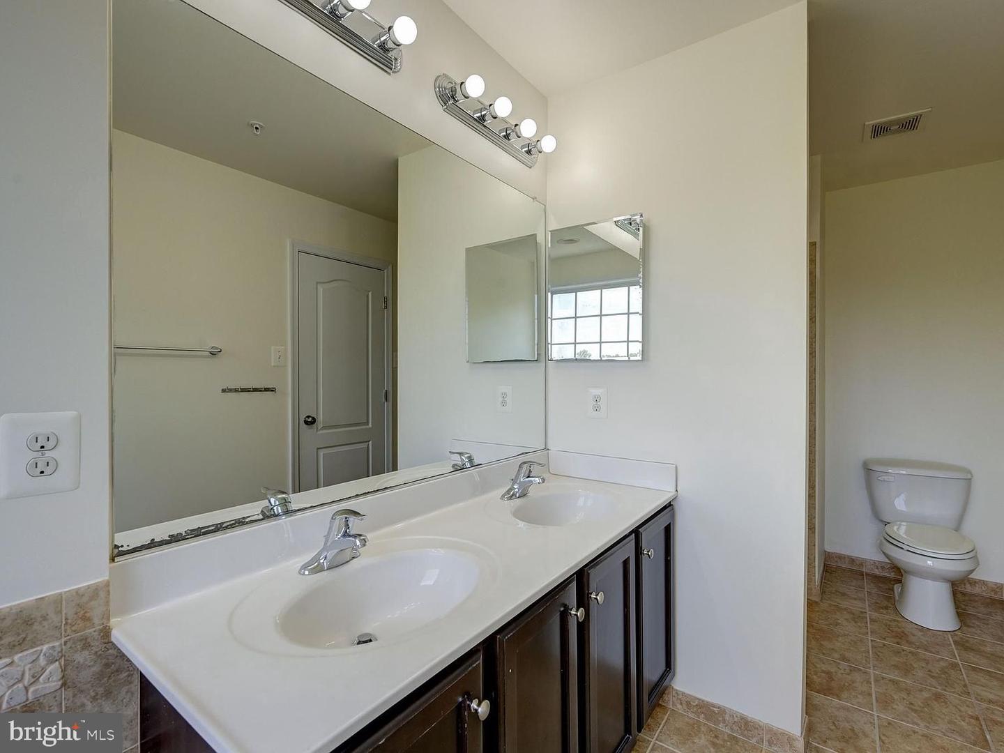 9722 June Flowers Way Property Photo 30
