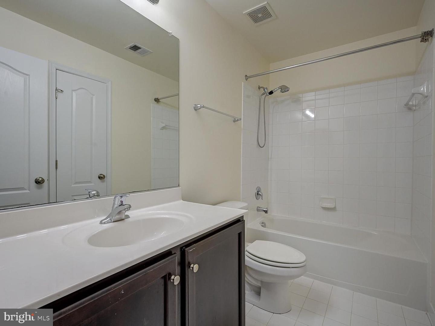 9722 June Flowers Way Property Photo 36