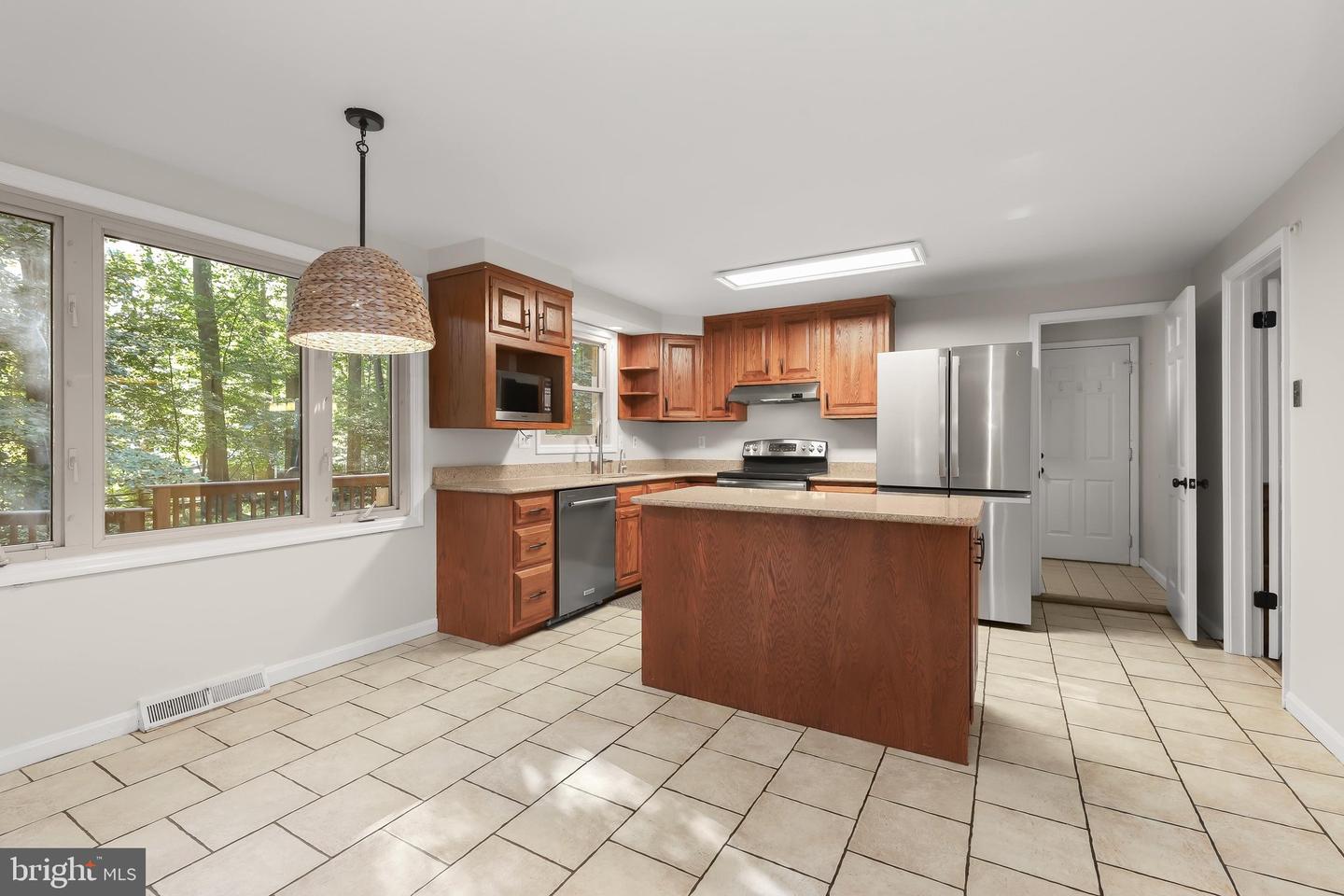 5209 Hesperus Dr Property Photo 4