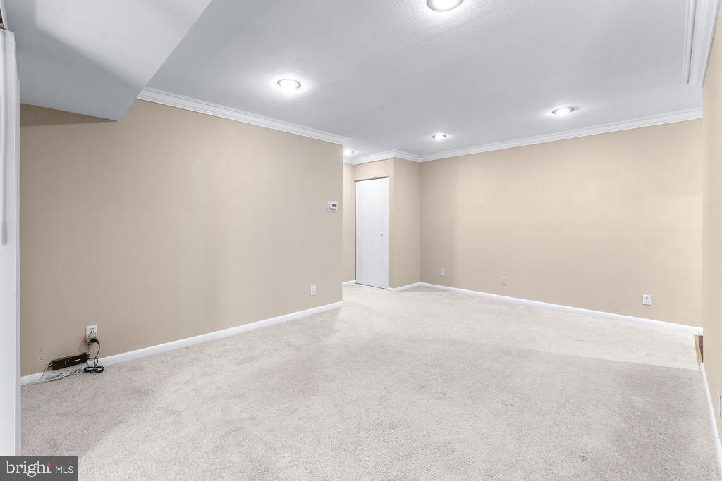 6099 Majors Ln #9 Property Photo 10