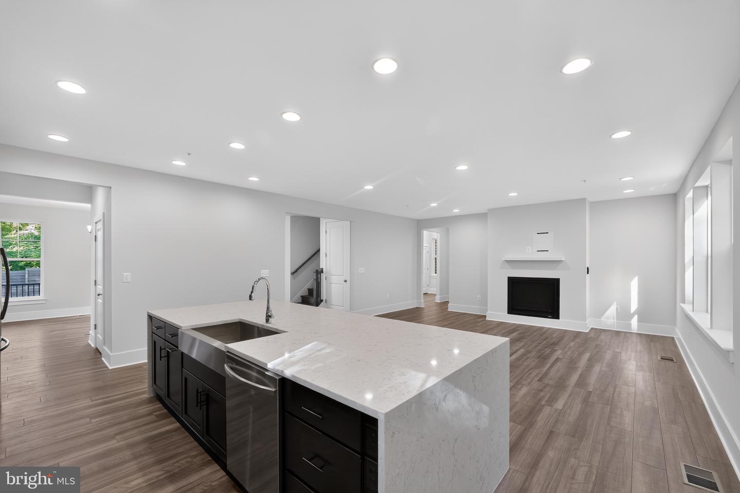 8580 Sunell Ln Property Photo 19