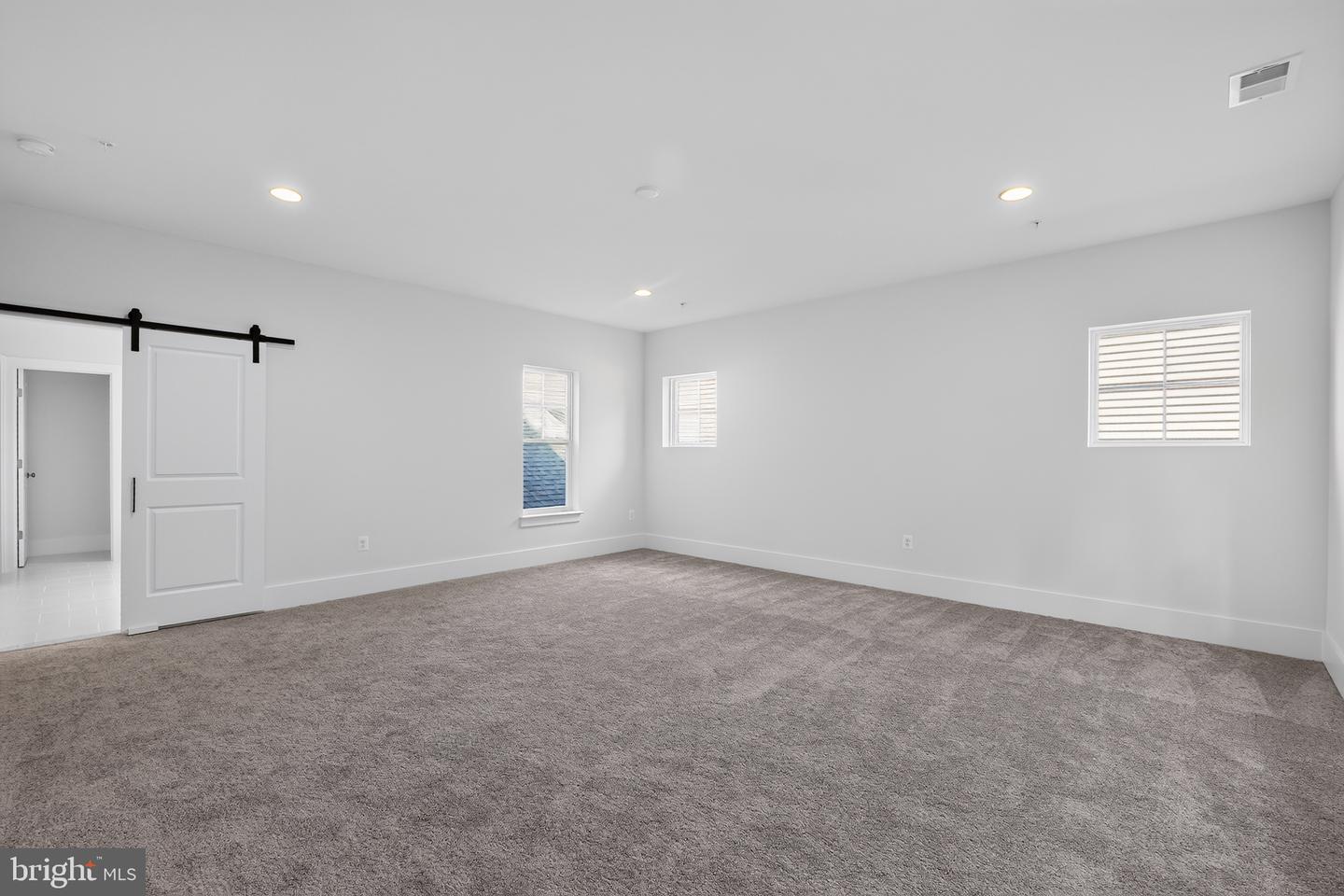8580 Sunell Ln Property Photo 31