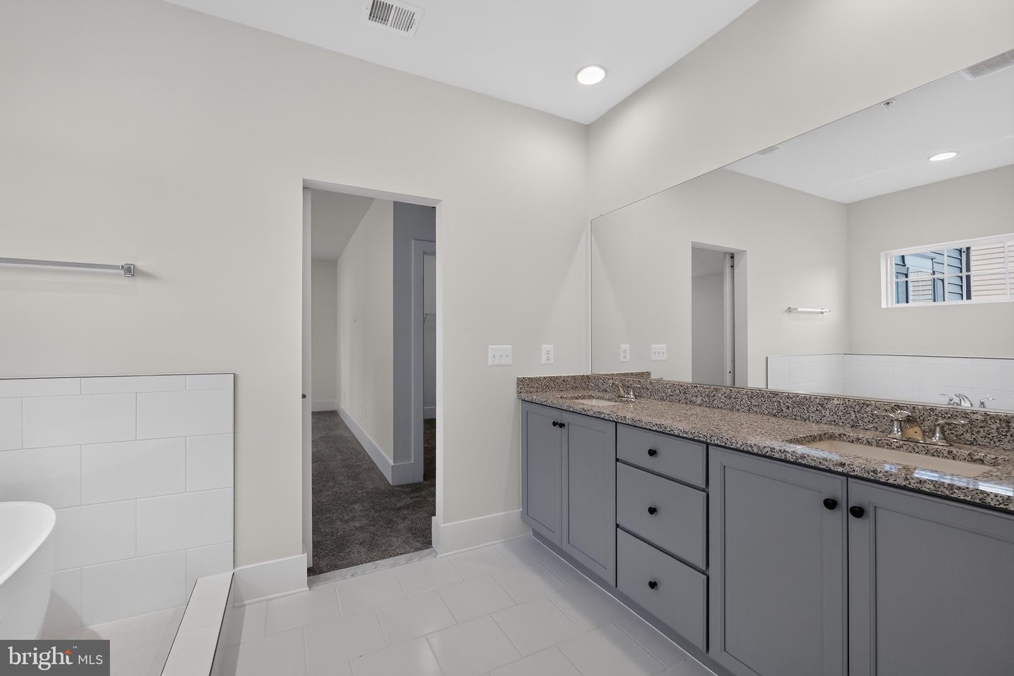 8580 Sunell Ln Property Photo 38