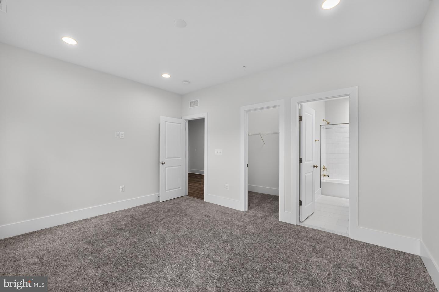 8580 Sunell Ln Property Photo 41