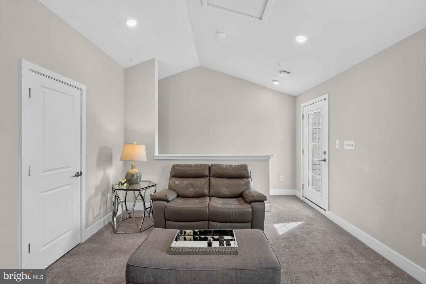 7933 Potter Pl Property Photo 24