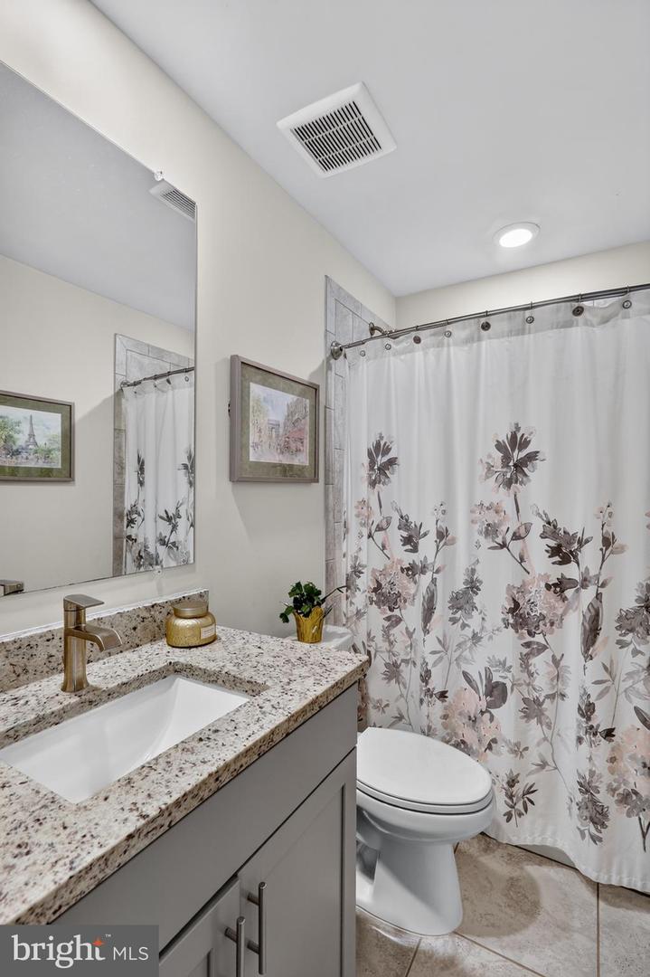 7933 Potter Pl Property Photo 28