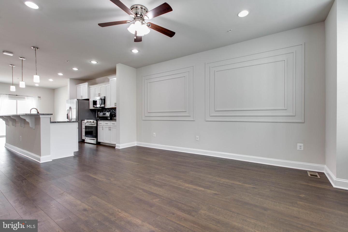 7110 Druce Way Property Photo 12