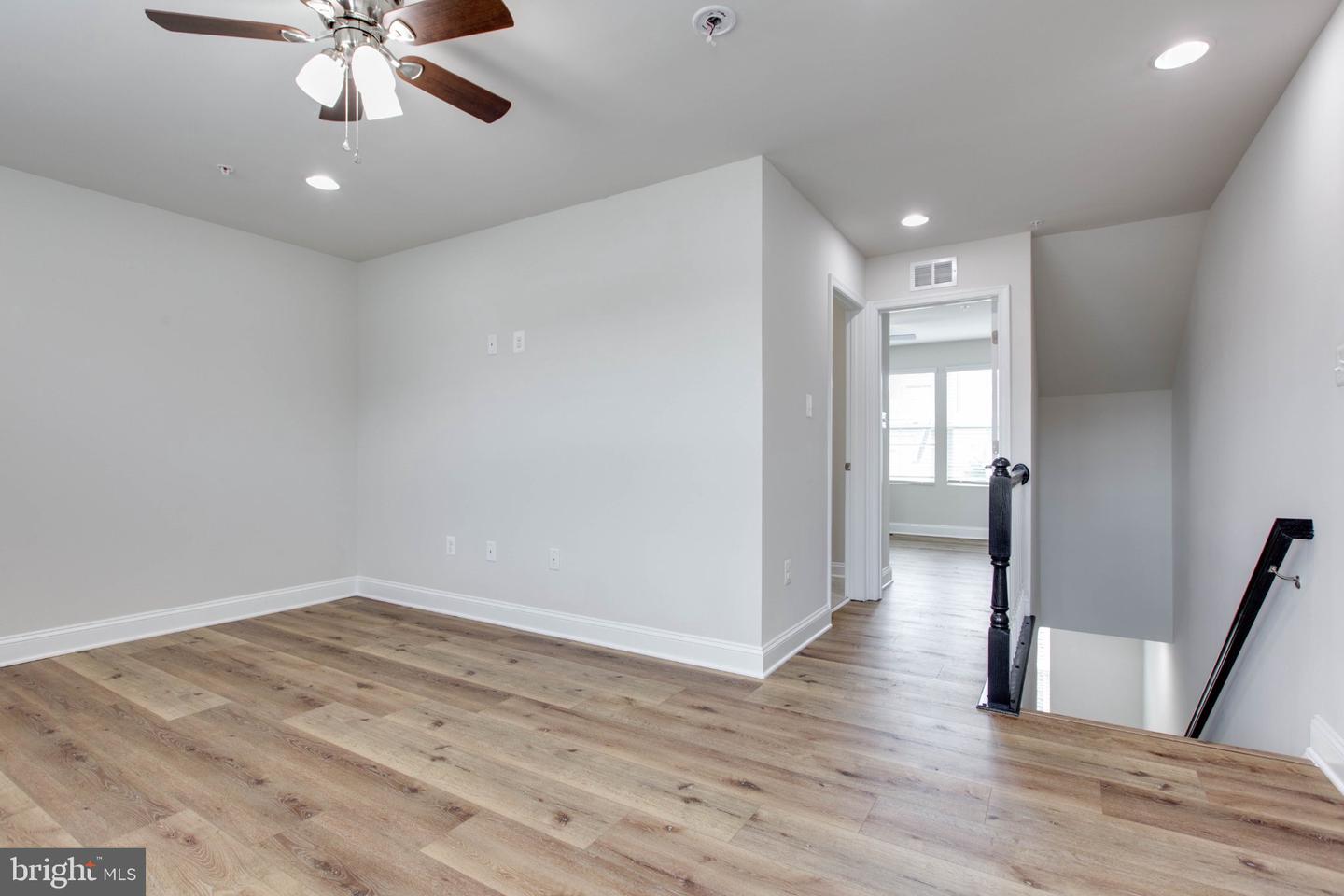 7110 Druce Way Property Photo 40