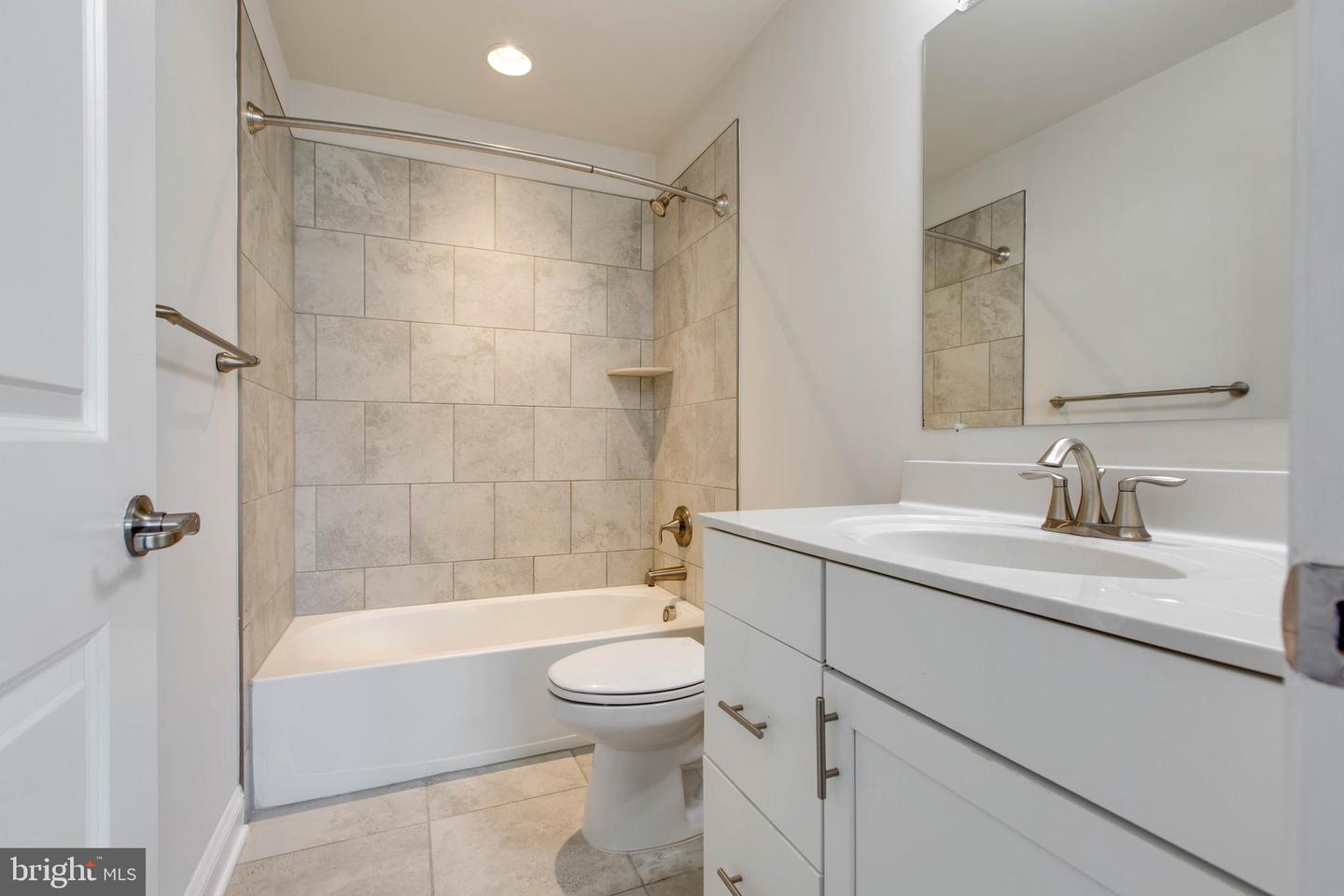7110 Druce Way Property Photo 47