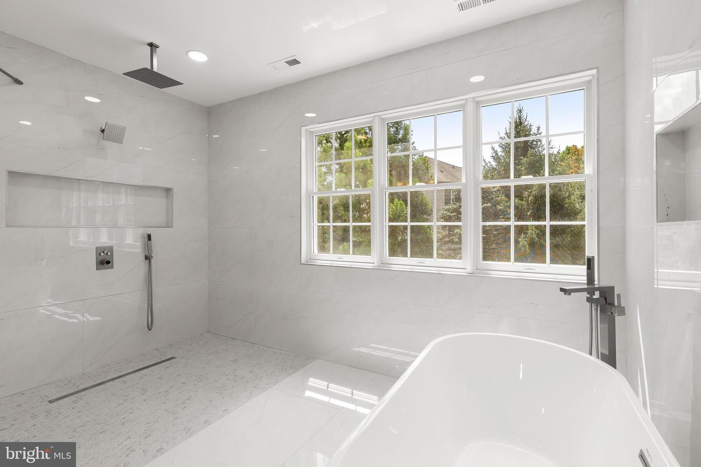 11546 Fox River Dr Property Photo 56