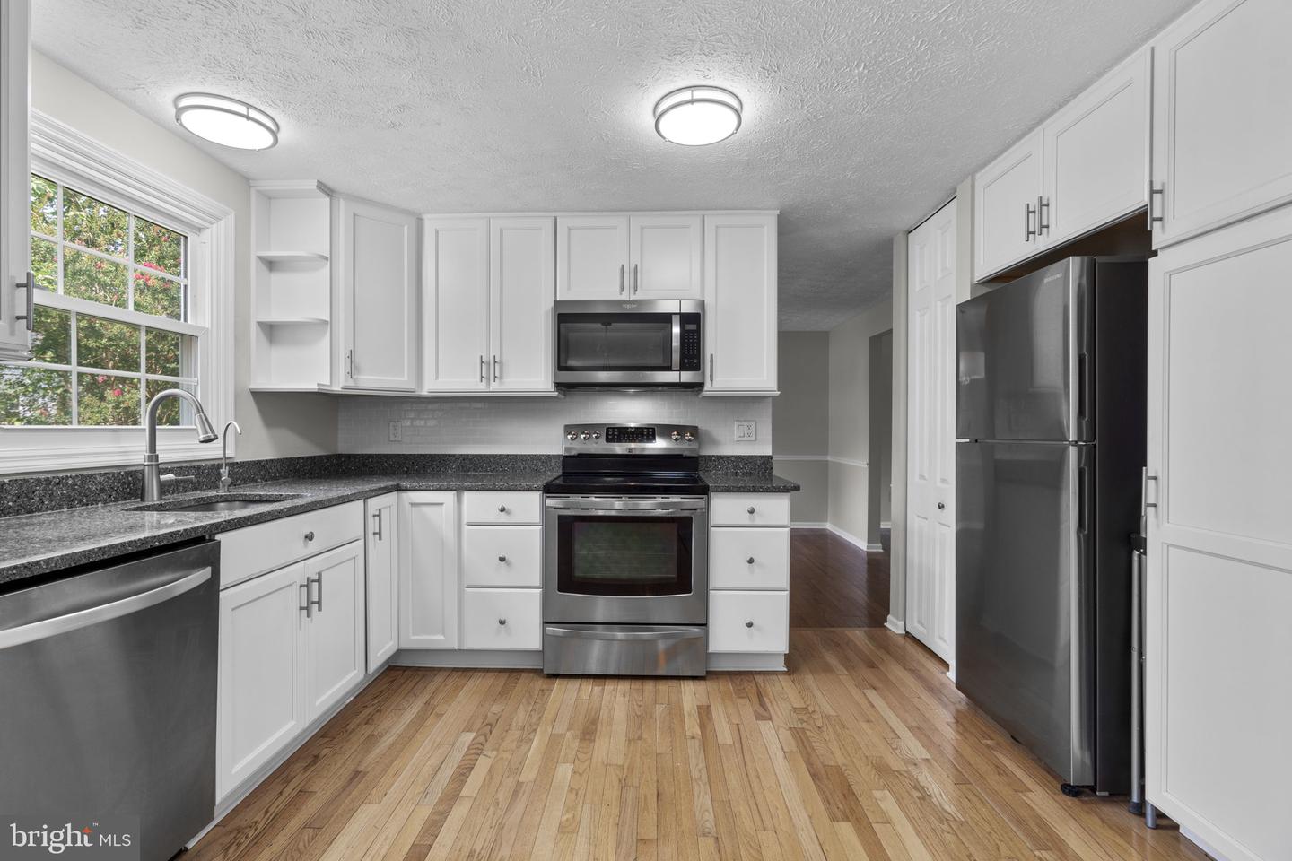 8064 Red Jacket Way Property Photo 13
